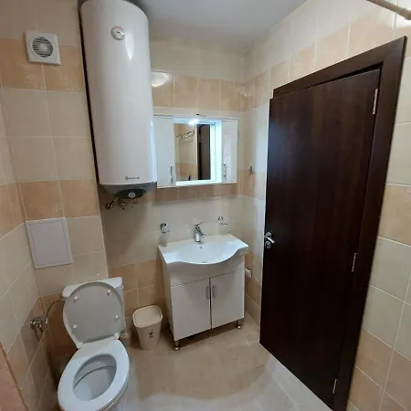 за гости делукс Lejlighed Burgas City