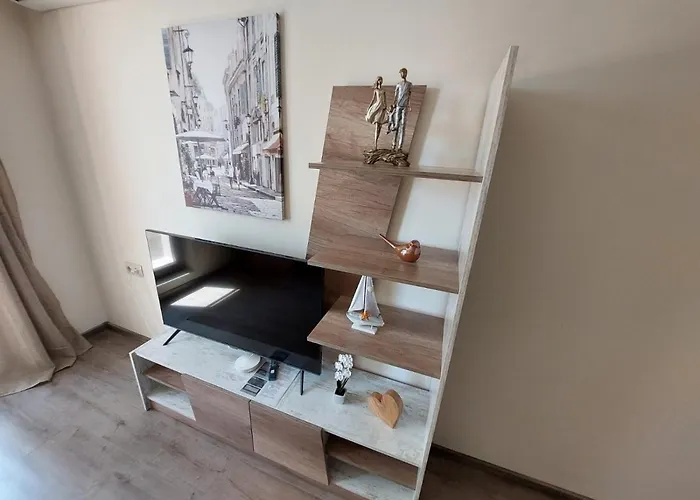 за гости делукс Lejlighed Burgas City