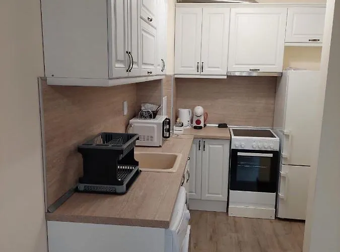 за гости делукс * Burgas City