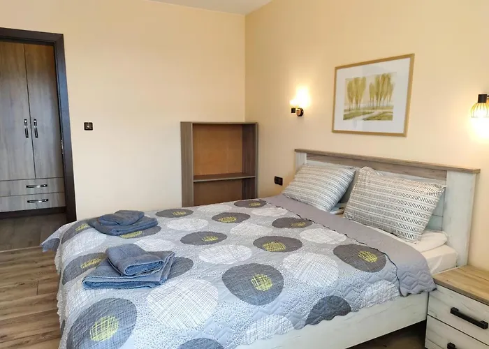 за гости делукс * Burgas City