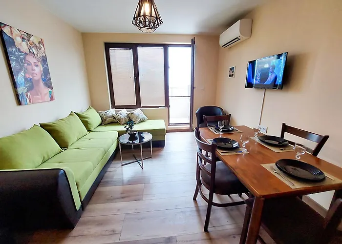 за гости делукс * Burgas City