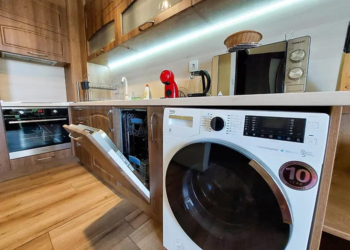 за гости делукс *