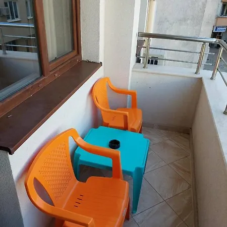 за гости делукс Apartmán Burgas City