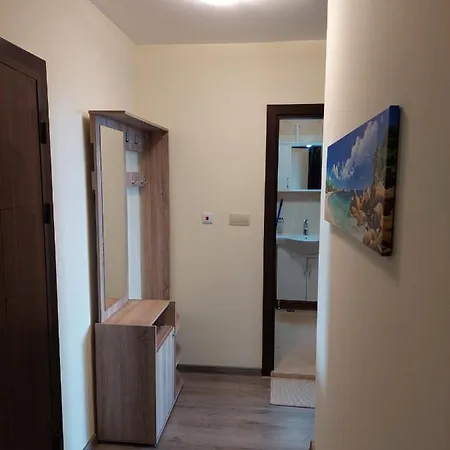 за гости делукс Burgasz