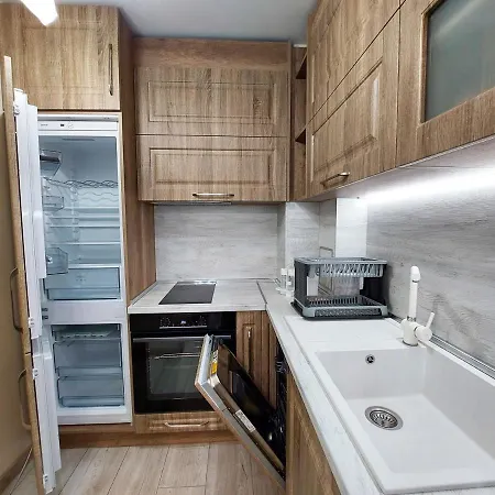 за гости делукс *