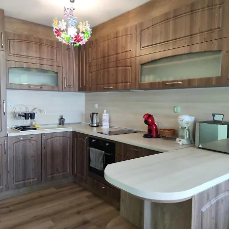 за гости делукс * Burgasz