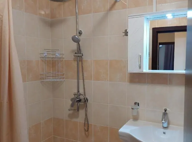 за гости делукс Lejlighed Burgas City